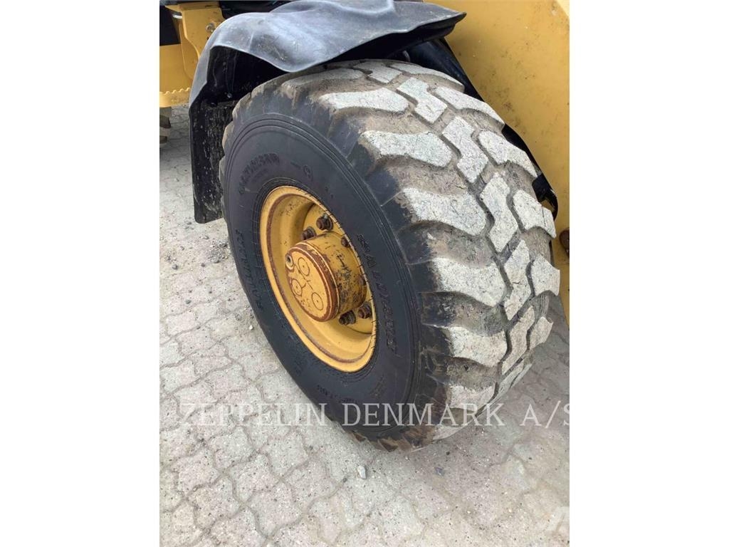 CAT 90614 Φορτωτές με λάστιχα (Τροχοφόροι)