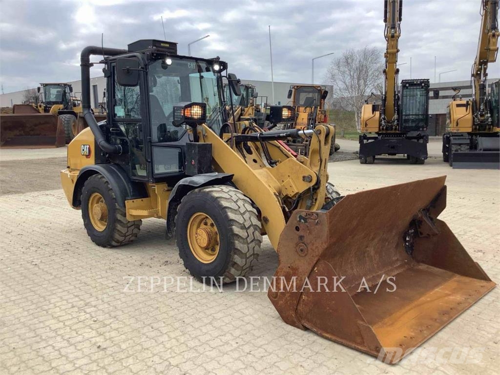 CAT 90614 Φορτωτές με λάστιχα (Τροχοφόροι)