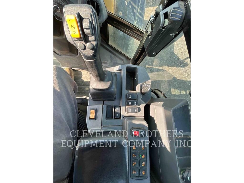 CAT 90614 Radlader