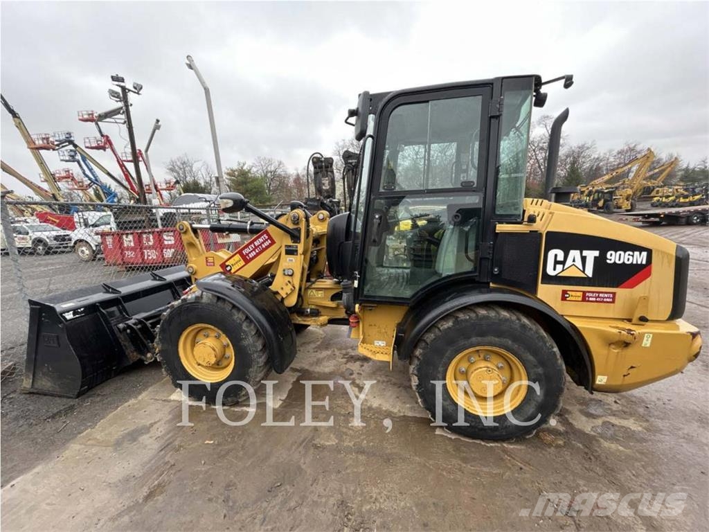 CAT 906M Cargadoras sobre ruedas