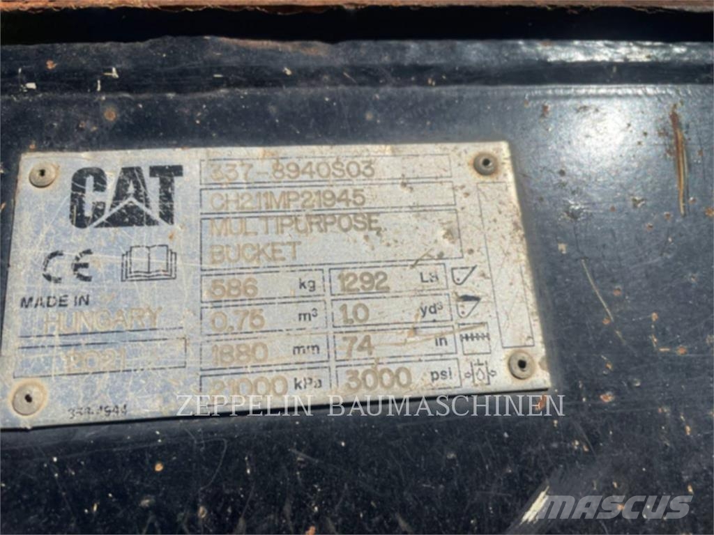 CAT 906M Chargeuse sur pneus