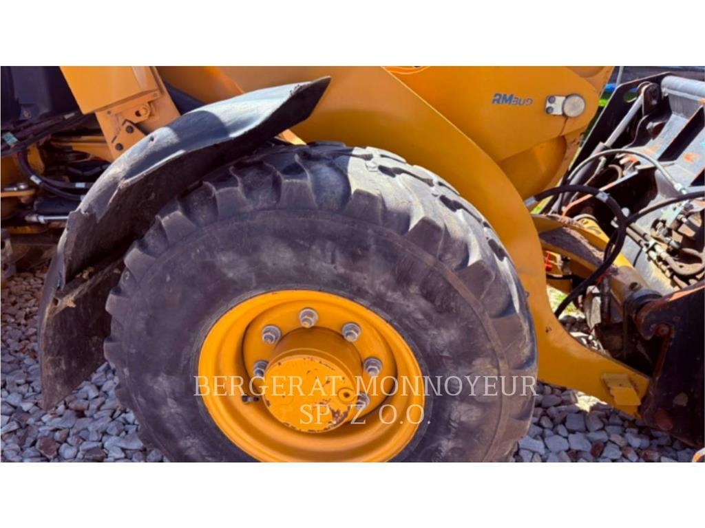 CAT 906M Wheel loaders