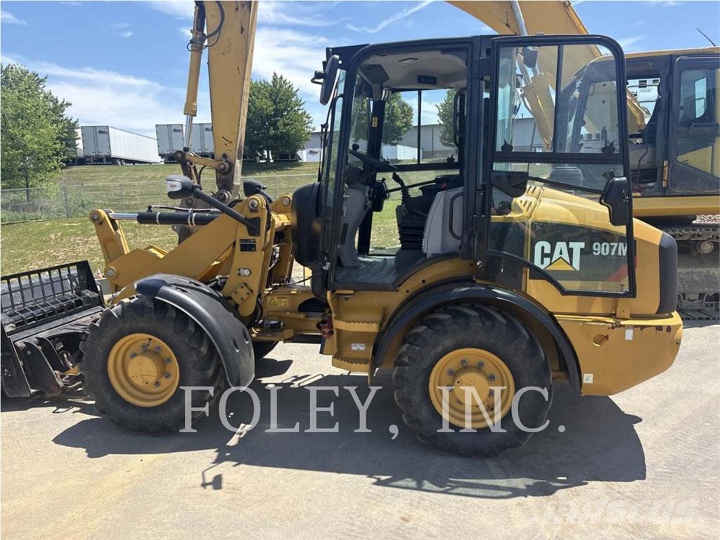 CAT 907M Φορτωτές με λάστιχα (Τροχοφόροι)