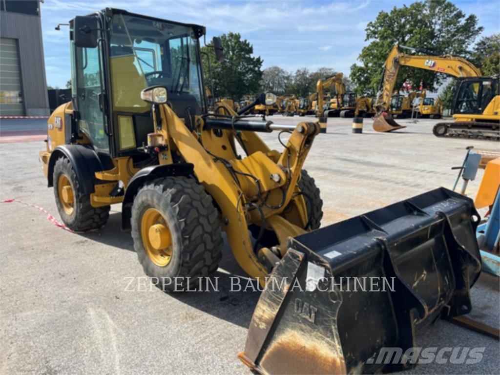 CAT 907M Radlader