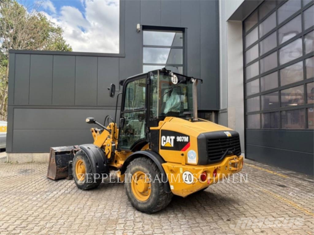 CAT 907M Radlader