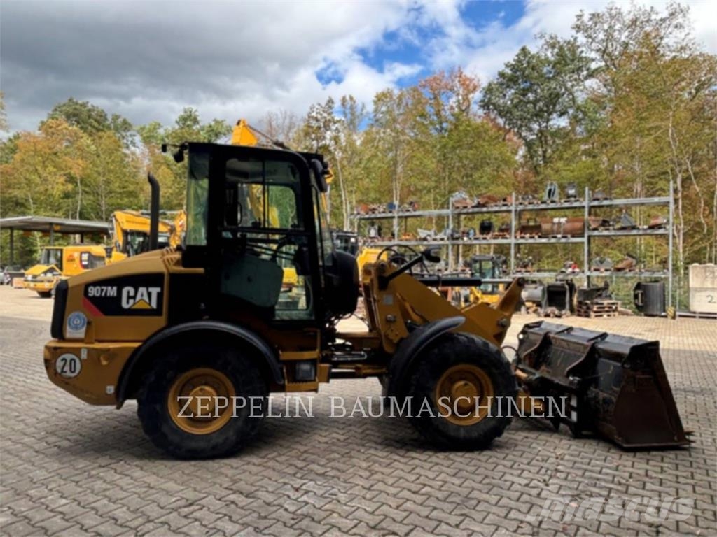 CAT 907M Radlader