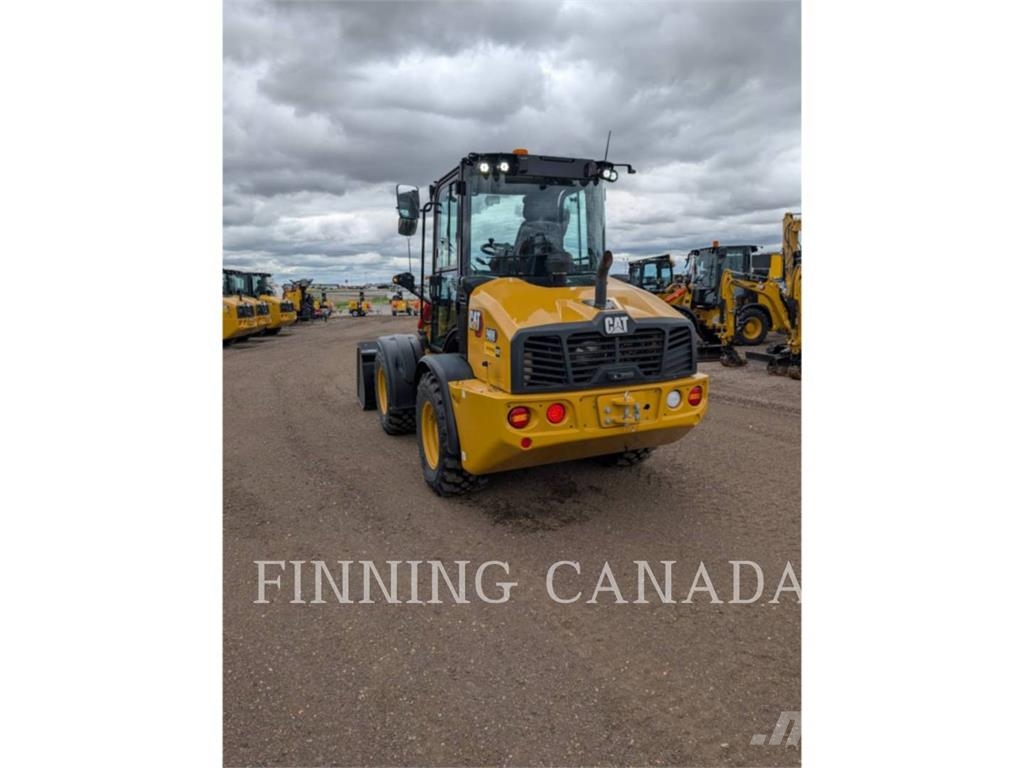 CAT 908 Radlader