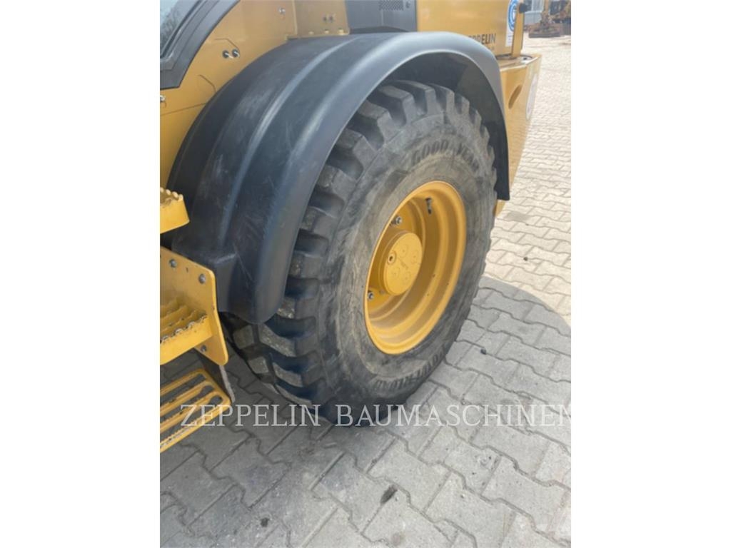 CAT 908-14 Radlader