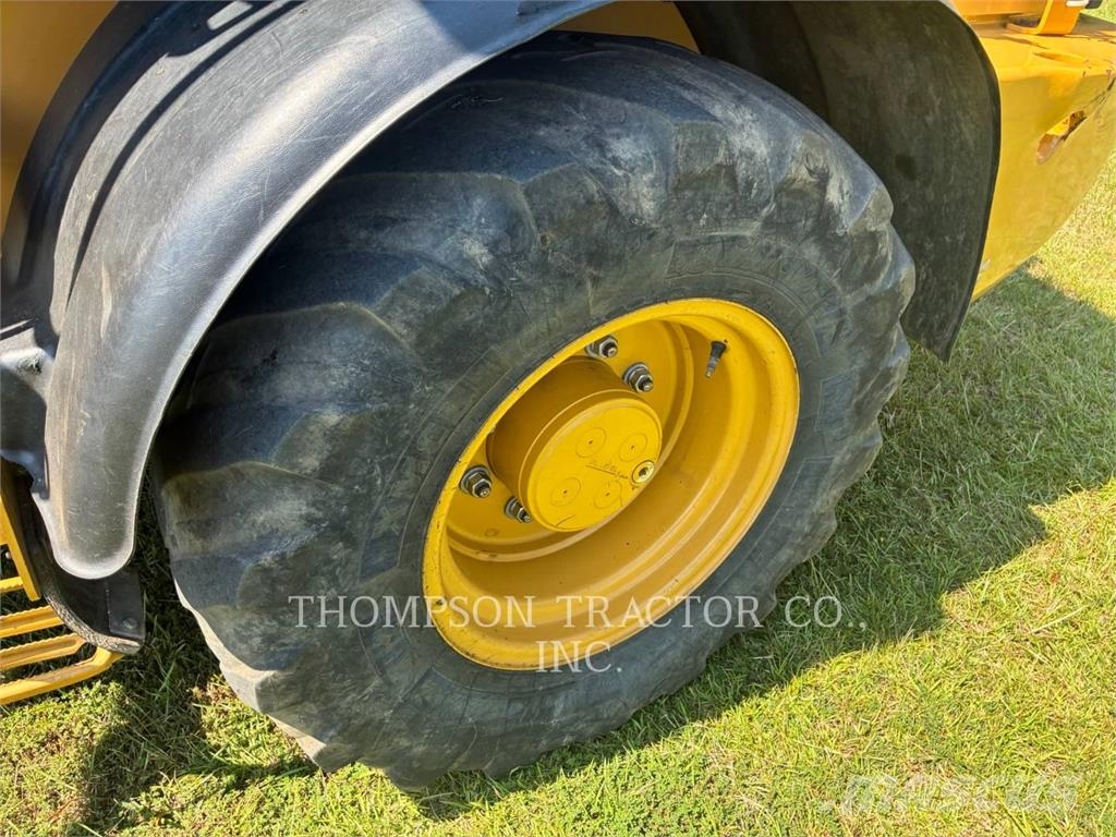 CAT 908 M Φορτωτές με λάστιχα (Τροχοφόροι)