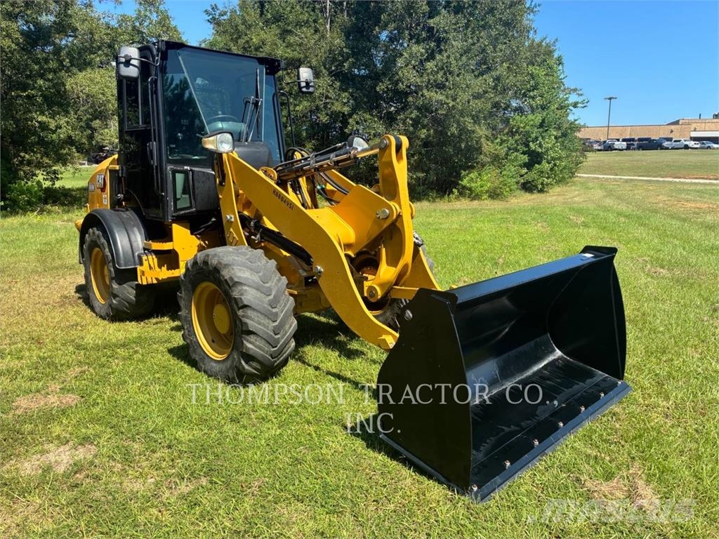 CAT 908 M Φορτωτές με λάστιχα (Τροχοφόροι)