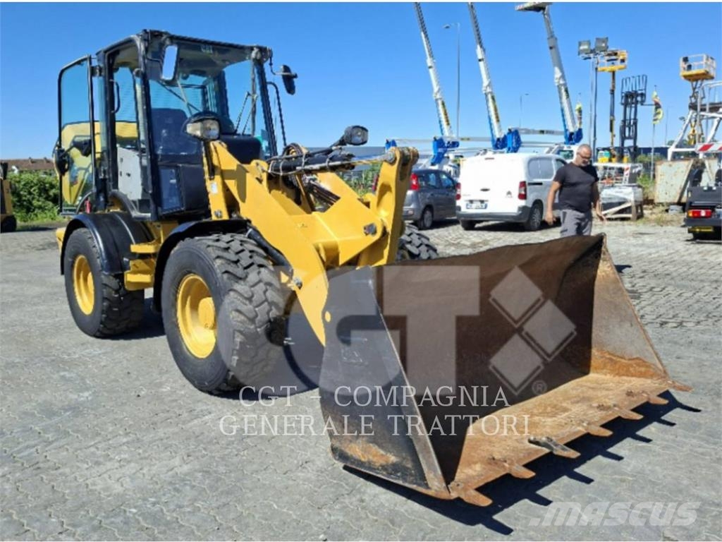 CAT 908 M Hjullastere