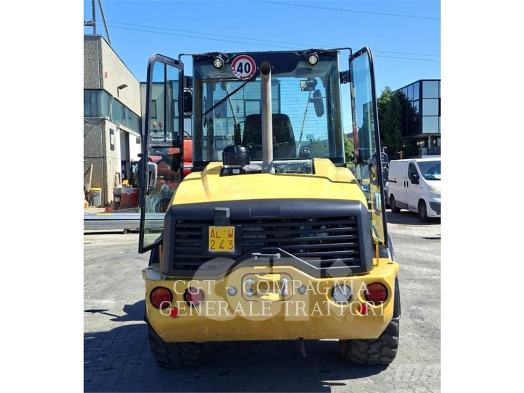 CAT 908 M Hjullastere