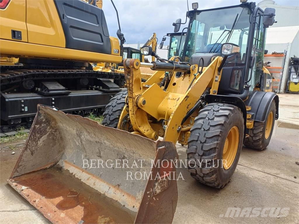 CAT 908M Hjullastare