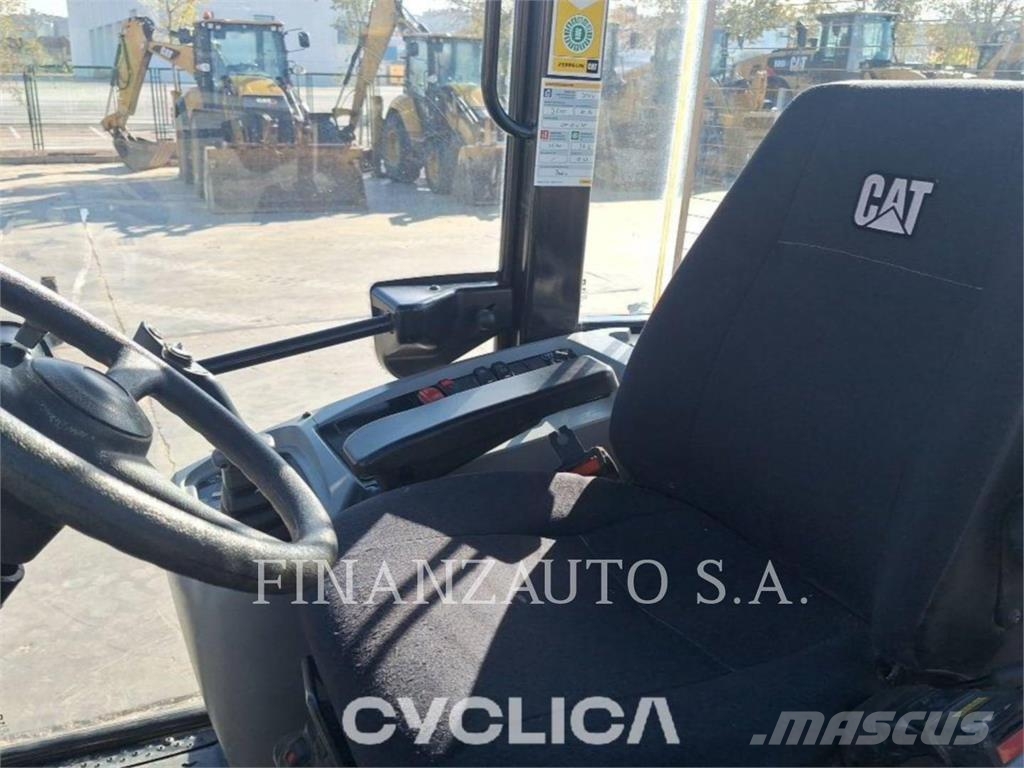 CAT 908M Hjullastere