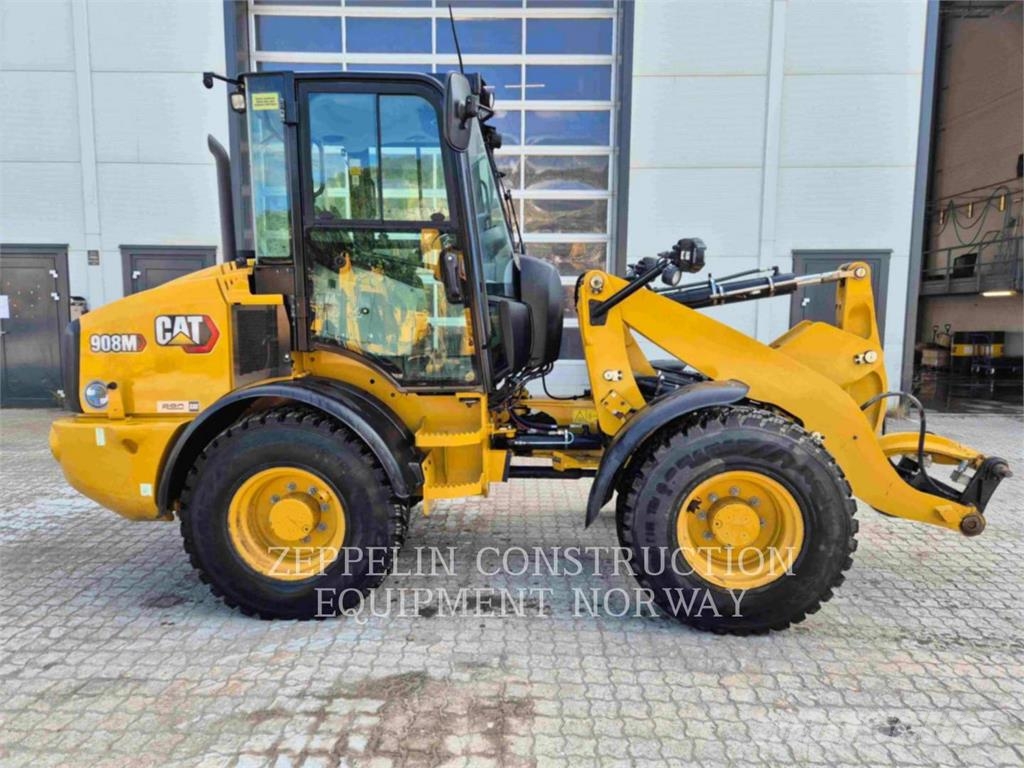 CAT 908M Pale gommate