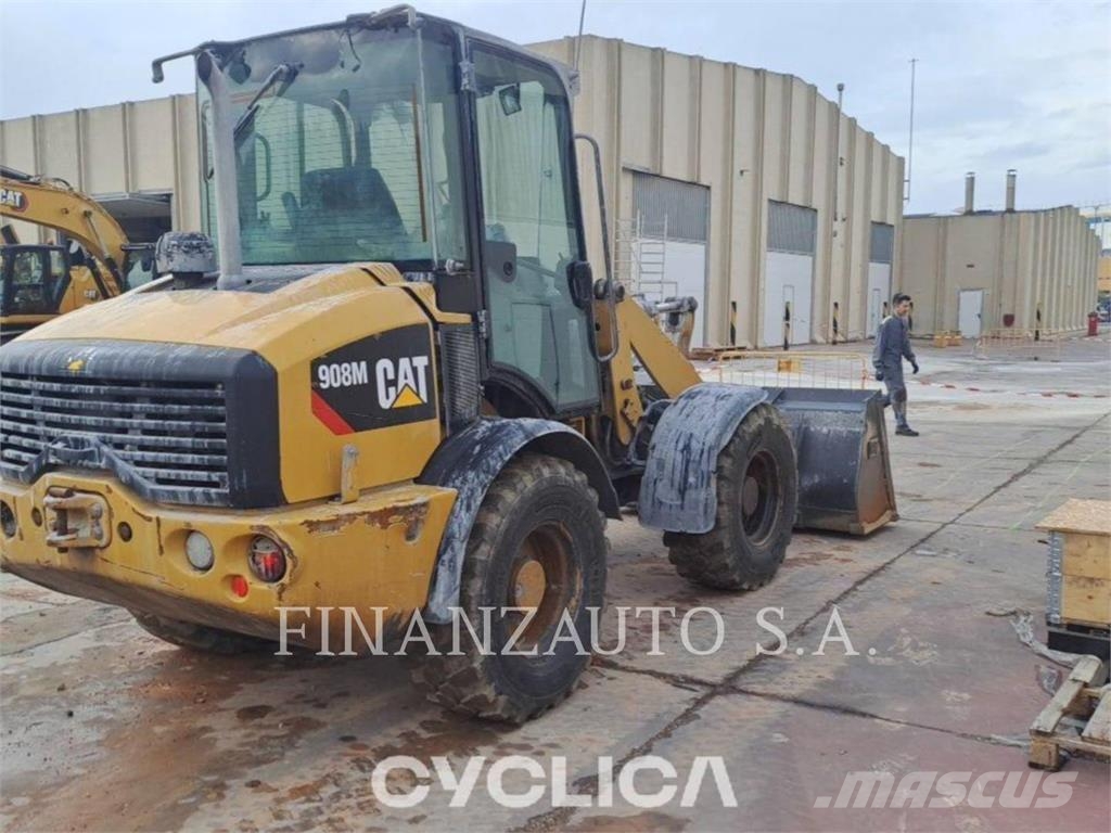 CAT 908M لوادر بعجل