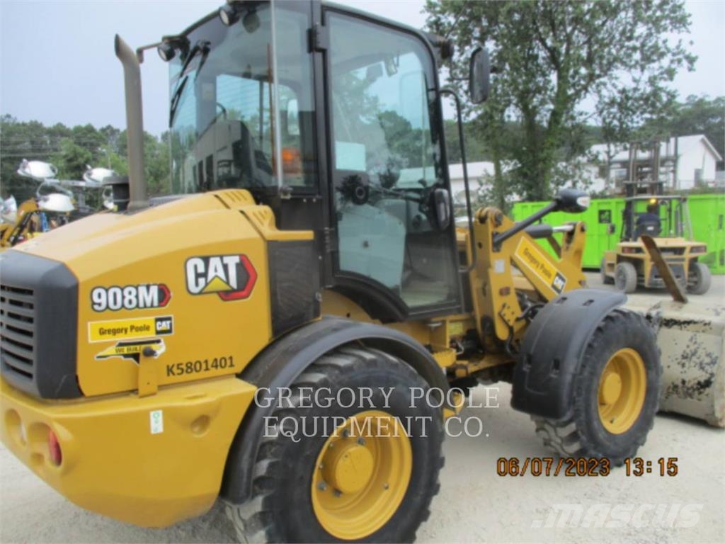 CAT 908M Utovarivači na točkove