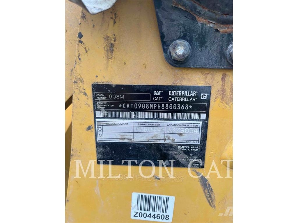 CAT 908M Gumikerekes homlokrakodók