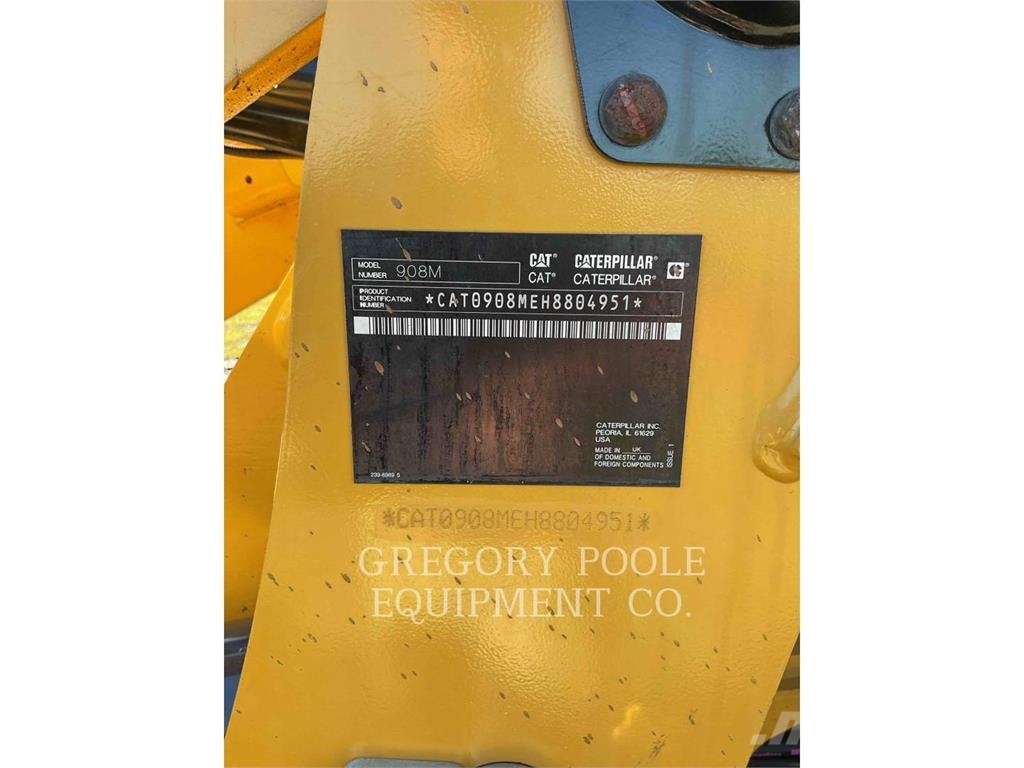CAT 908M Gumikerekes homlokrakodók