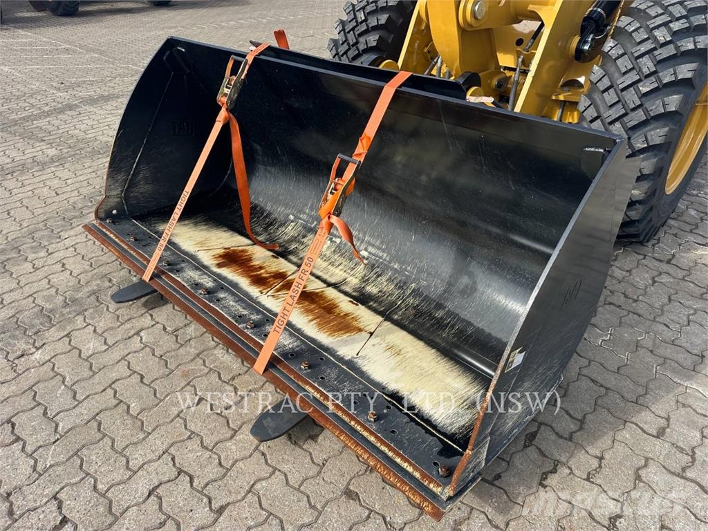 CAT 910 Wielladers
