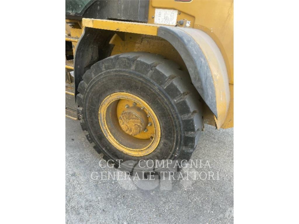 CAT 914 Tekerlekli yükleyiciler