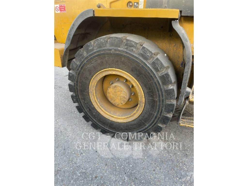 CAT 914 Tekerlekli yükleyiciler