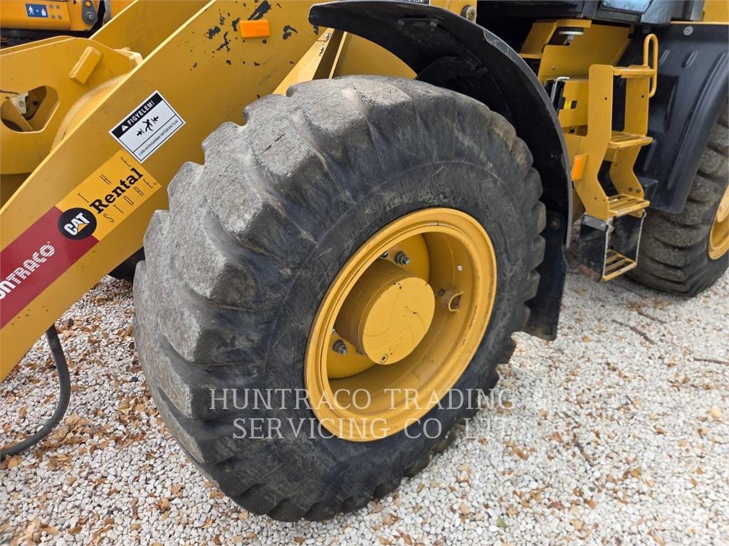CAT 914-14 لوادر بعجل