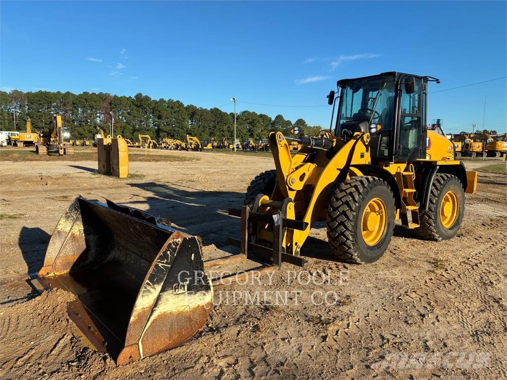 CAT 914-14 Gumikerekes homlokrakodók