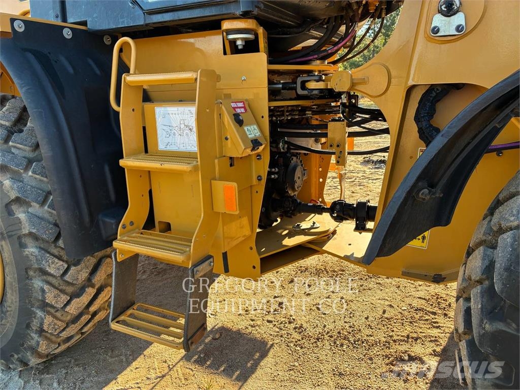 CAT 914-14 Gumikerekes homlokrakodók