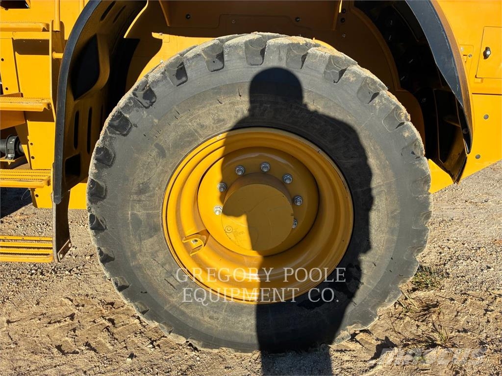 CAT 914-14 Gumikerekes homlokrakodók