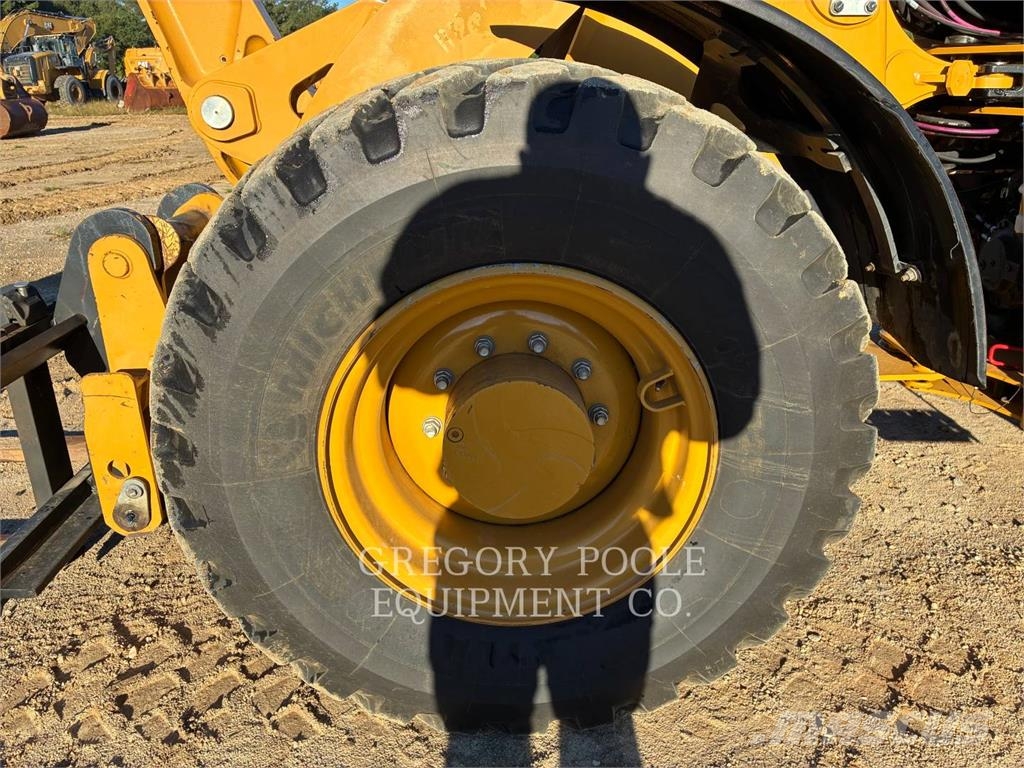 CAT 914-14 Gumikerekes homlokrakodók