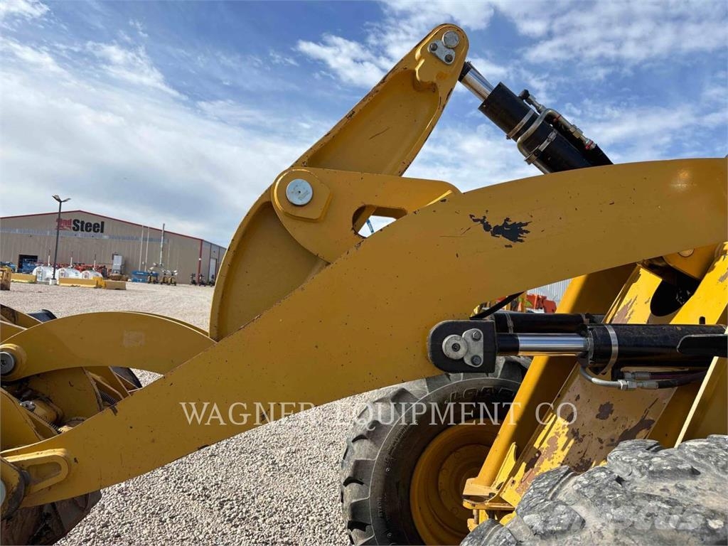 CAT 914M Wielladers