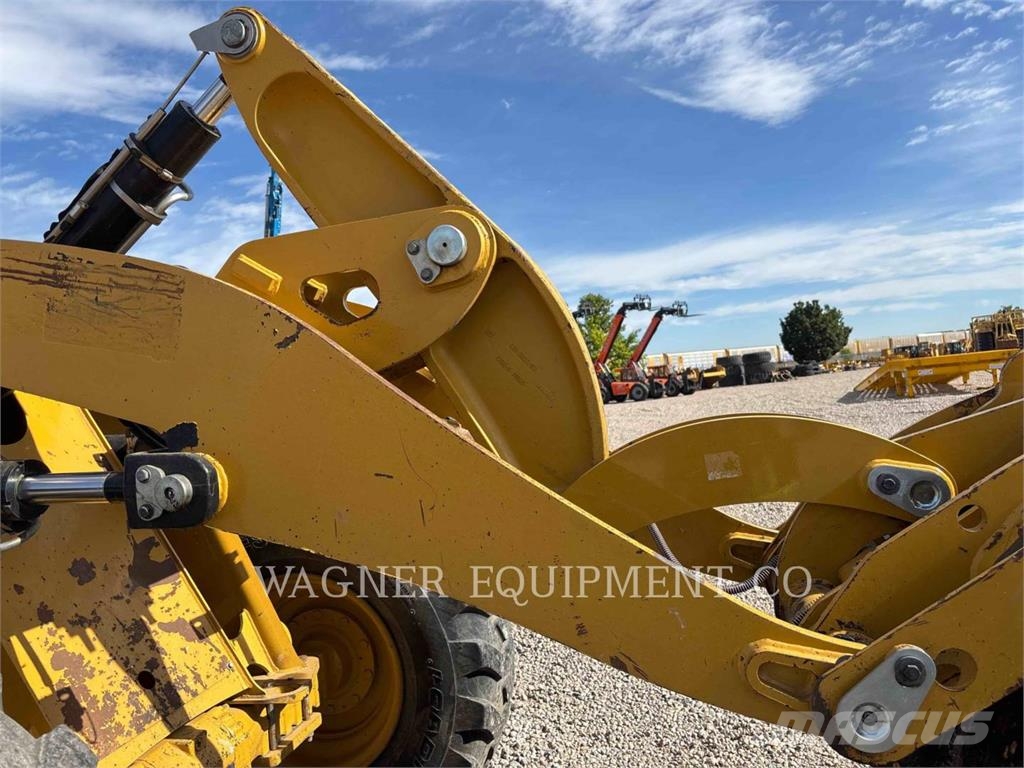 CAT 914M Wielladers