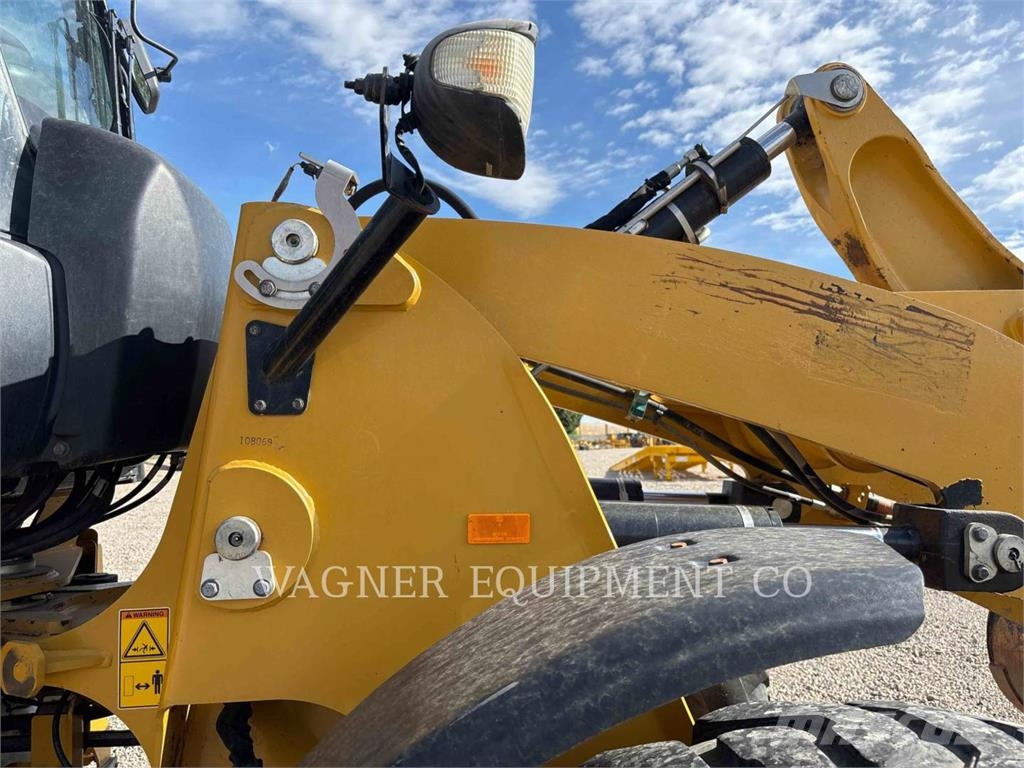 CAT 914M Wielladers