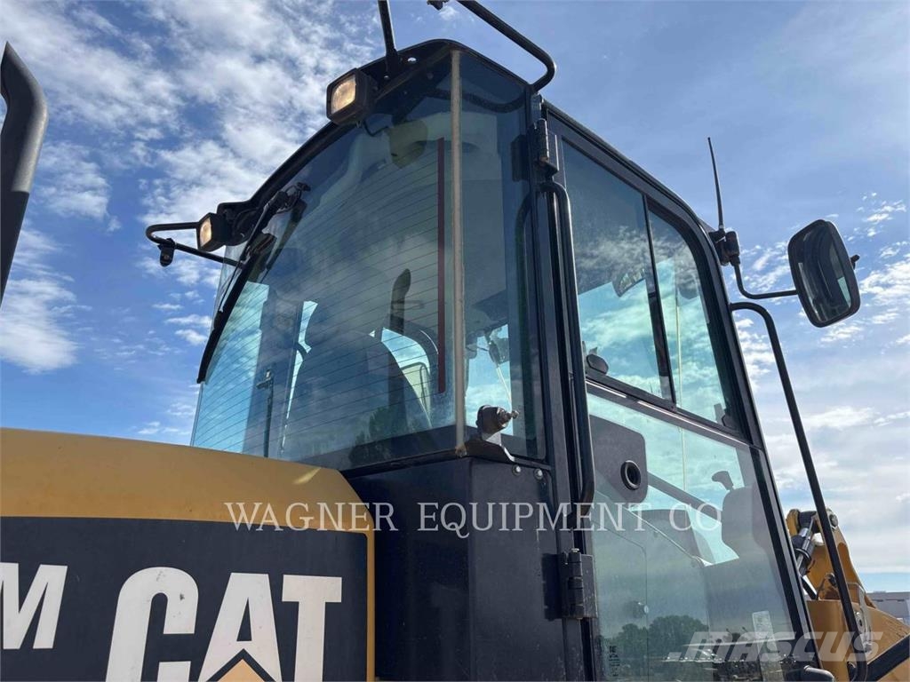 CAT 914M Wielladers