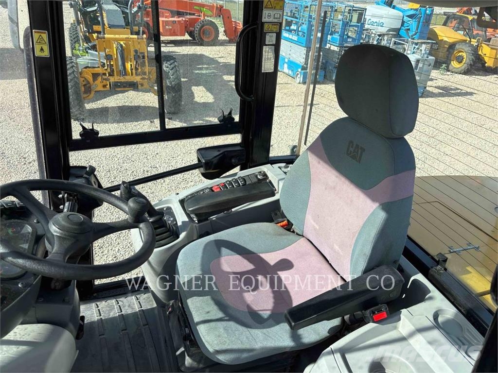 CAT 914M Wielladers