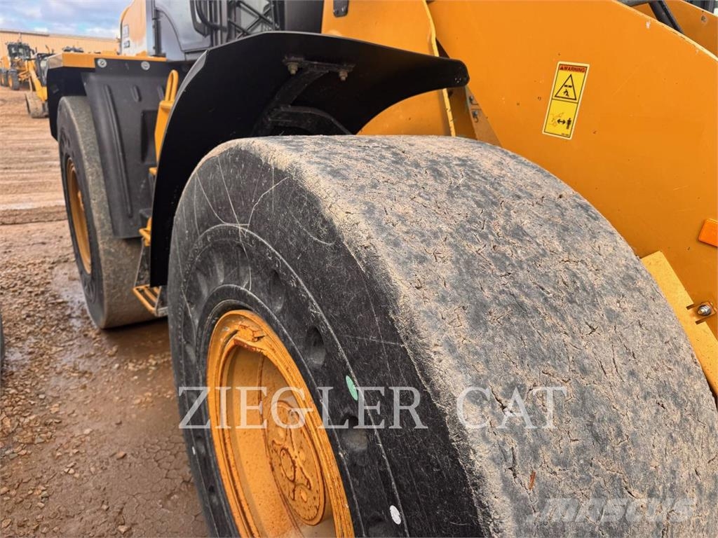 CAT 920 Gumikerekes homlokrakodók