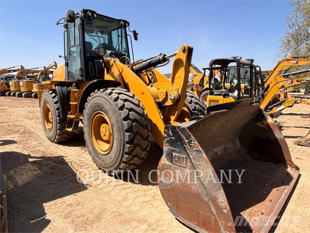 CAT 920 Kolesni nakladalci