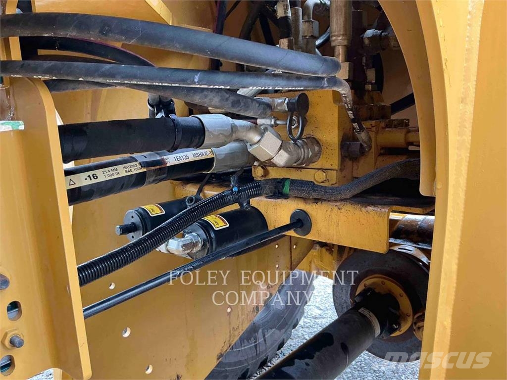 CAT 920-14 Pyöräkuormaajat