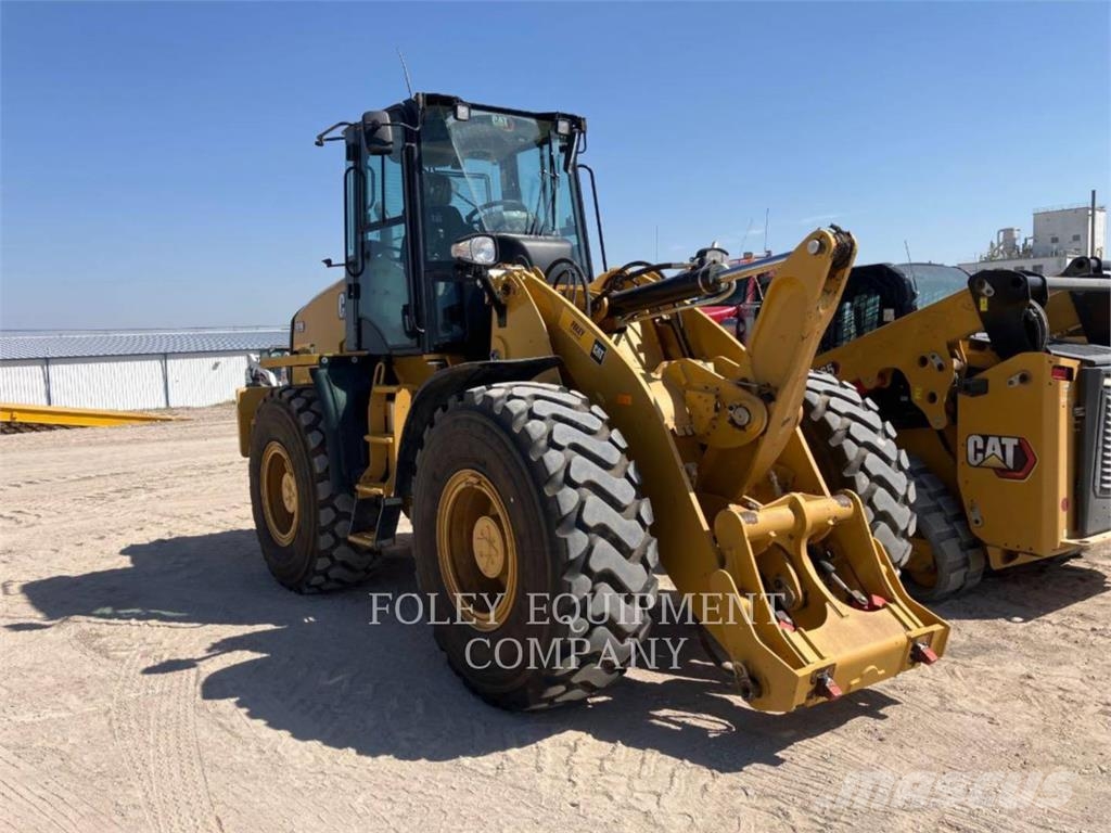 CAT 920-14 Gumikerekes homlokrakodók