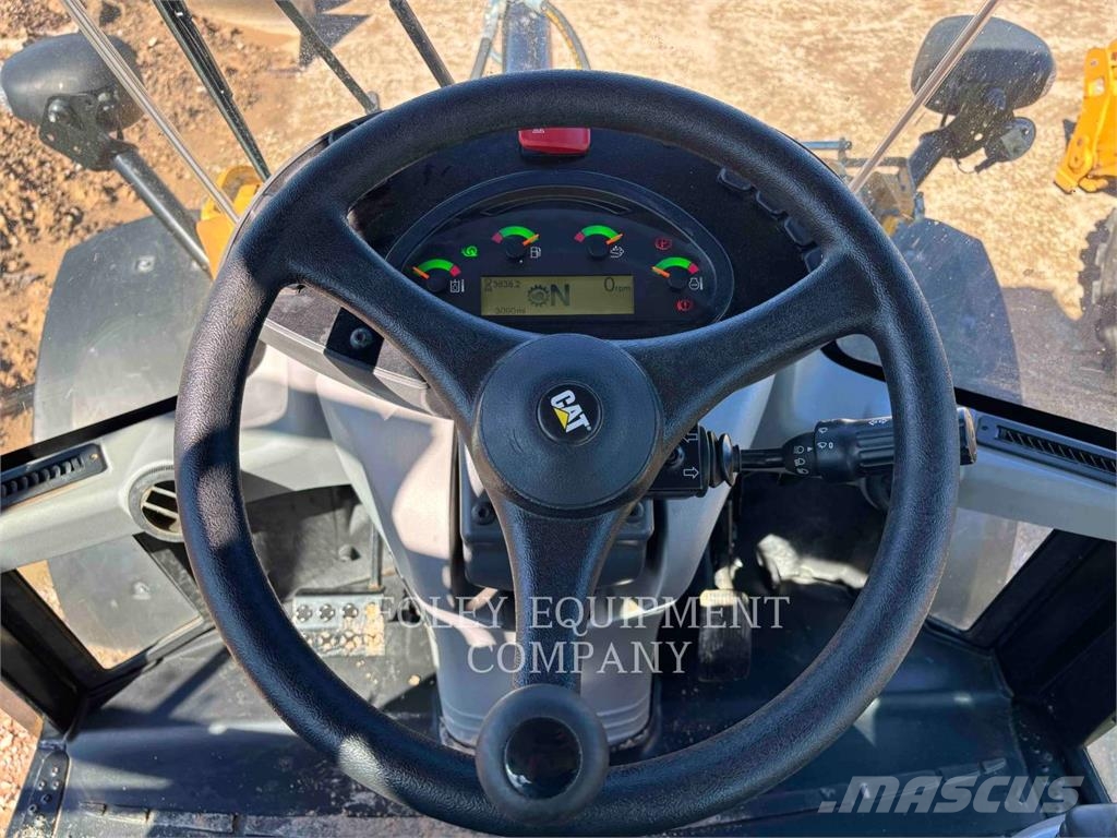 CAT 920-14 Pyöräkuormaajat