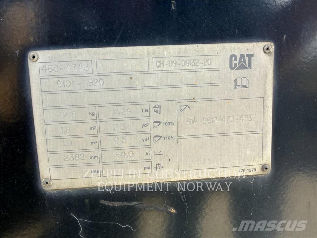 CAT 920-14 Iekrāvēji uz riteņiem