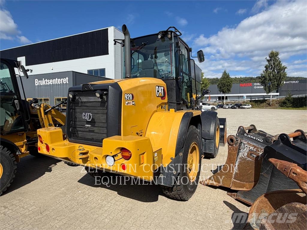 CAT 920-14 Iekrāvēji uz riteņiem