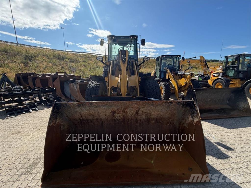 CAT 920-14 Iekrāvēji uz riteņiem