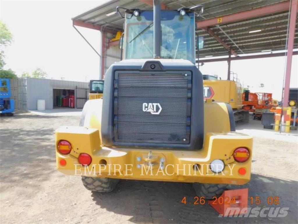 CAT 920-14 FC Iekrāvēji uz riteņiem