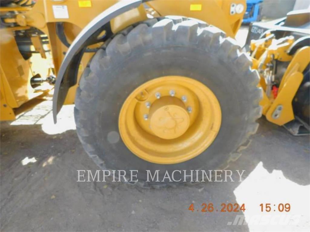 CAT 920-14 FC Iekrāvēji uz riteņiem