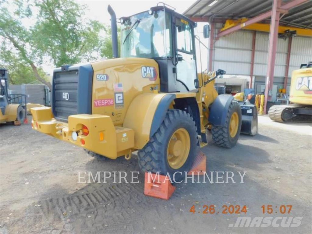 CAT 920-14 FC Iekrāvēji uz riteņiem