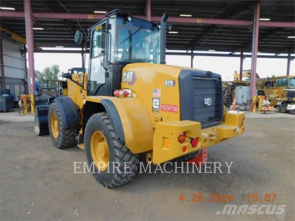 CAT 920-14 FC Iekrāvēji uz riteņiem