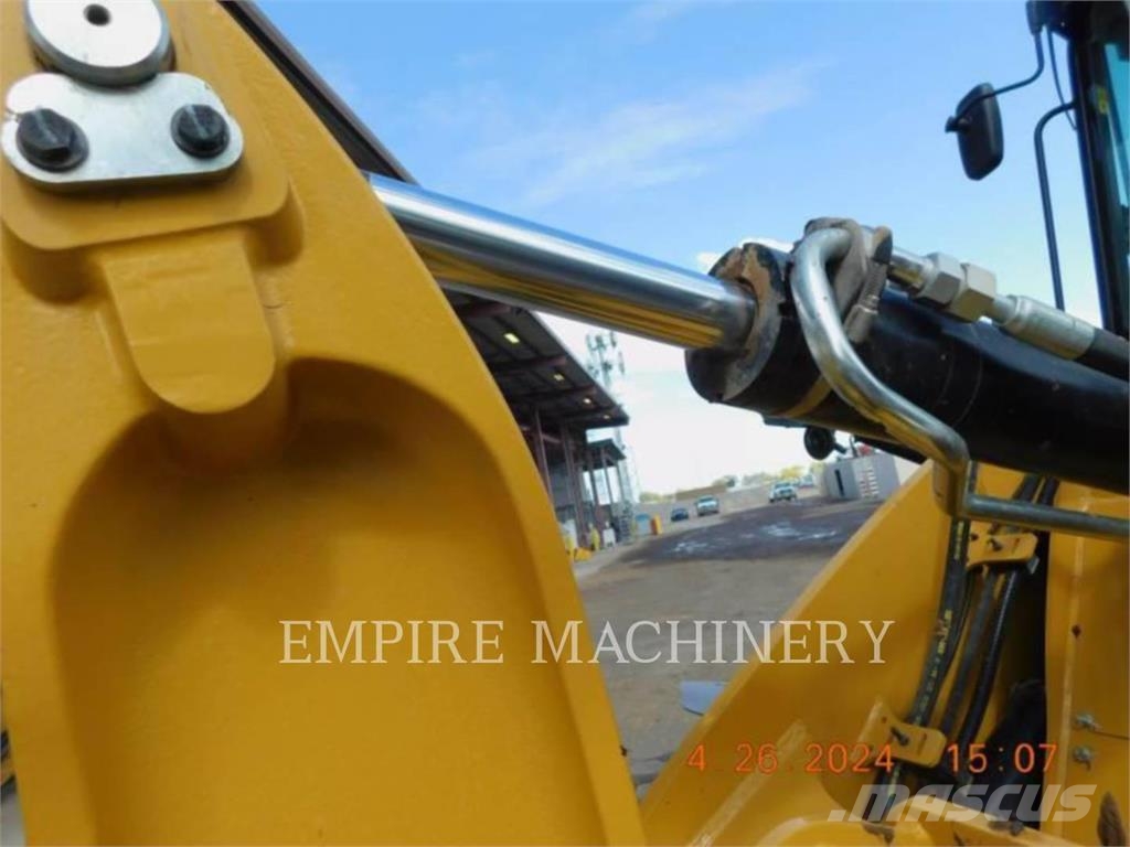 CAT 920-14 FC Iekrāvēji uz riteņiem