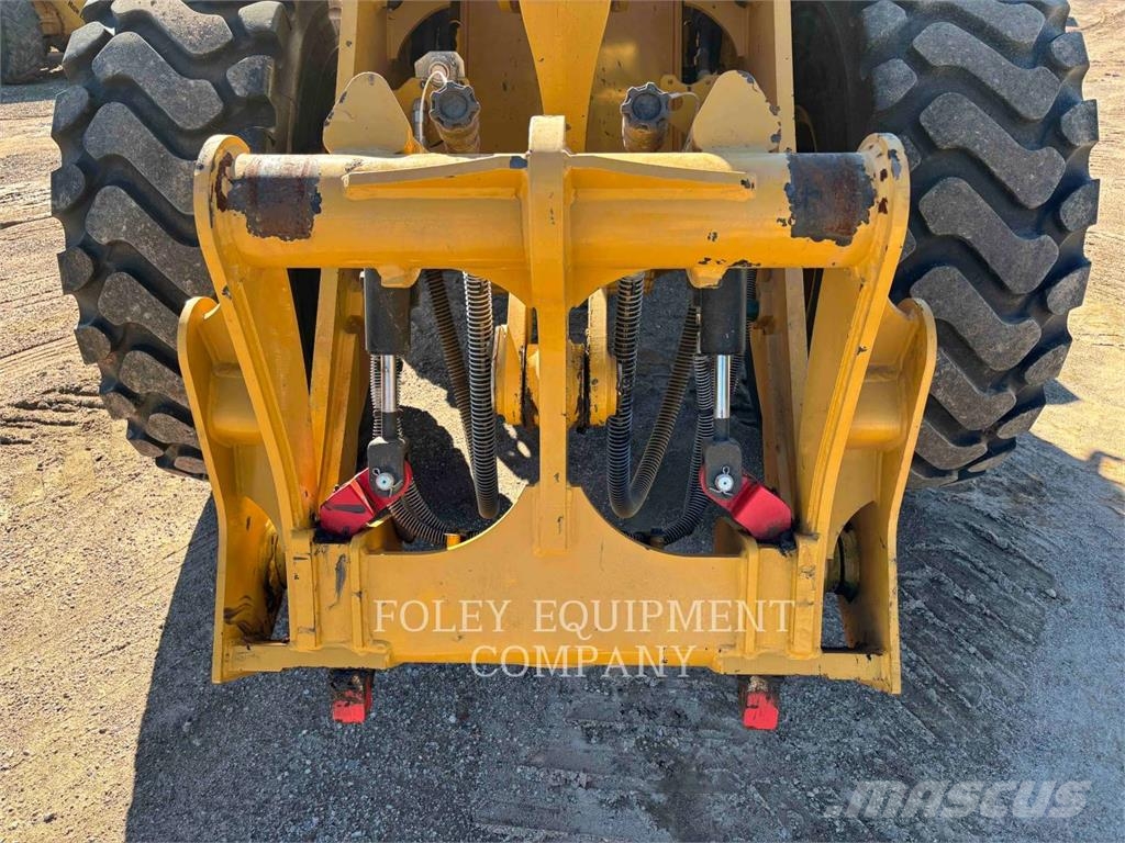 CAT 92014 Wielladers